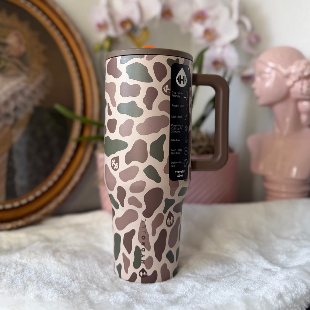 Hydrojug Duck Camo 40oz Traveler NWT